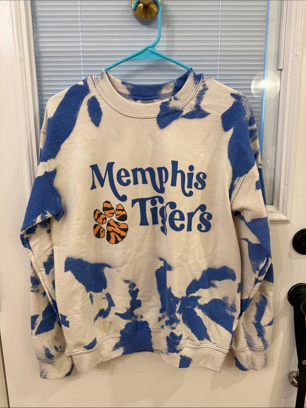 Memphis Tigers Tie-Dye Crewneck Sweatshirt - Blue & Cream